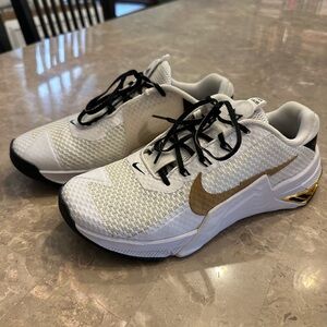Nike Metcon 7 - Custom size 6.5